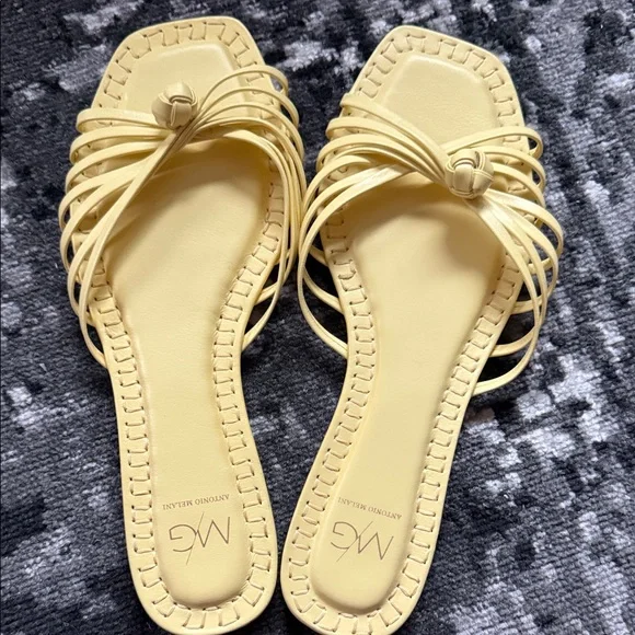 ANTONIO MELANI Yellow Women's Sandals Size 10 - Picture 2 of 5